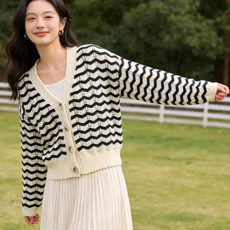 Striped Knit Cardigan Women's V-neck Single-breasted Long-sleeved Blouse Casual Women's Sweater