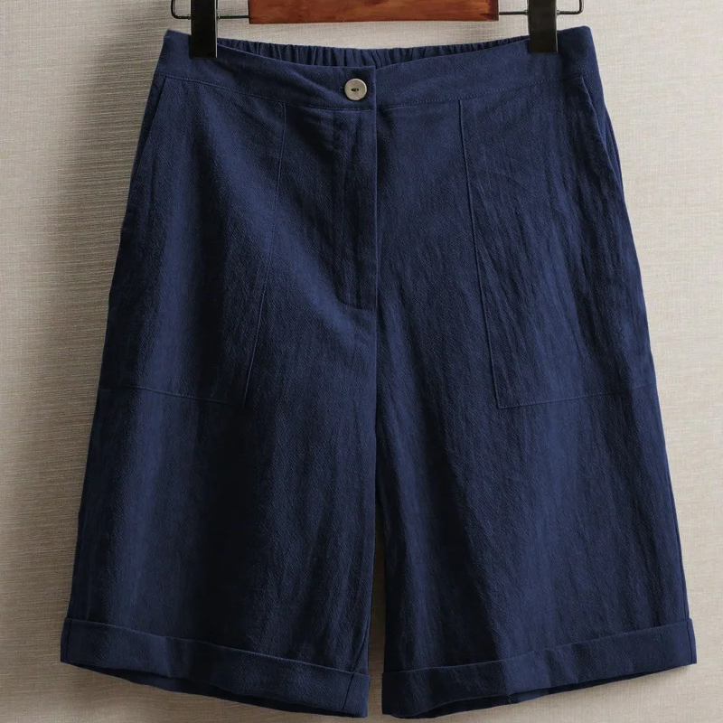 Women's Solid Shorts Lightweight Breathable Casual Slim Fit Straight Leg Shorts